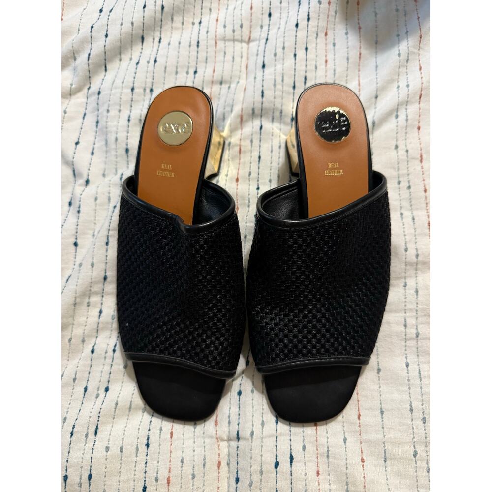 EXĒ Gold Heeled Sandals Size Women 10 Leather Black